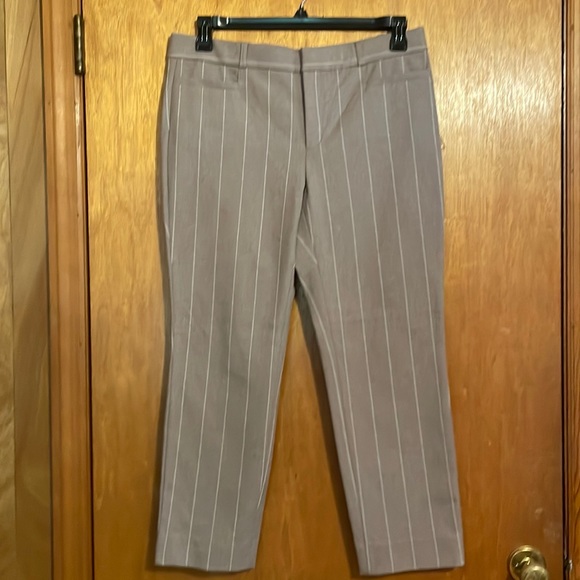 •BANANA REPUBLIC•NWT SLOAN TAUPE PIN STRIPE TROUSER IN SIZE 10S - Picture 10 of 10